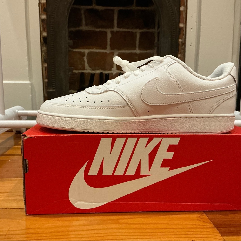 Nike Men's White Low-Top Sneakers